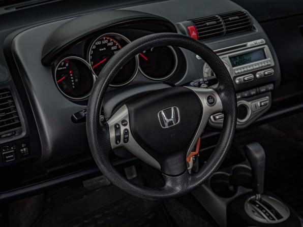 Honda Jazz I Рестайлинг с пробегом 2007 года, цена 599 000 рублей, 102000 км, хэтчбек, Автокод Объявления