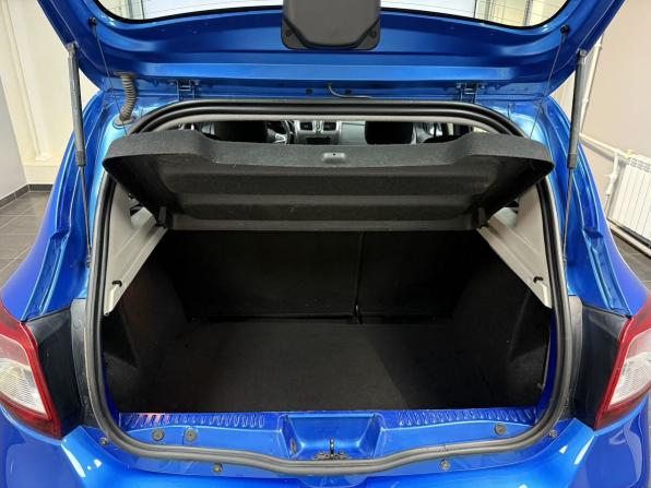 Renault Sandero II Рестайлинг с пробегом 2019 года, цена 1 275 000 рублей, 62000 км, хэтчбек, Автокод Объявления