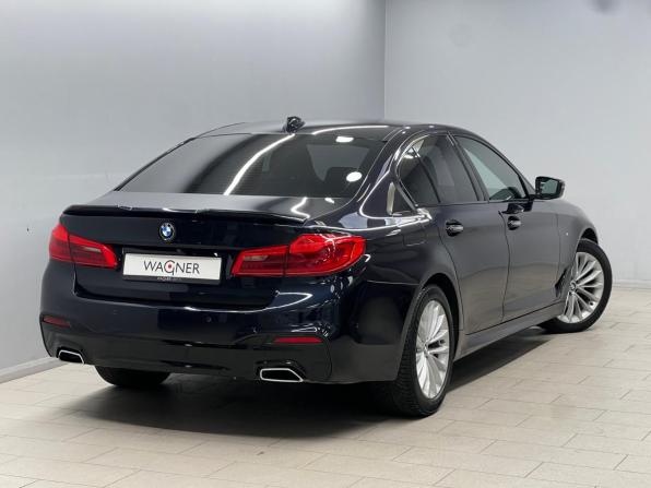 BMW 5 серии VII (G30/G31/G38) с пробегом 2017 года, цена 3 425 000 рублей, 152413 км, седан, Автокод Объявления