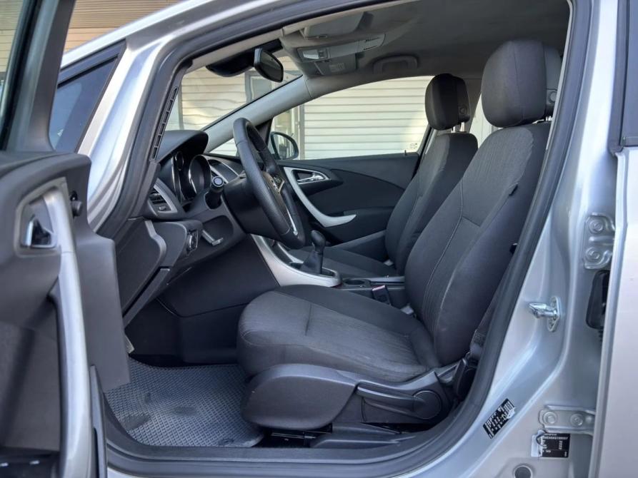 Opel Astra J Краснодар  - изображение 10