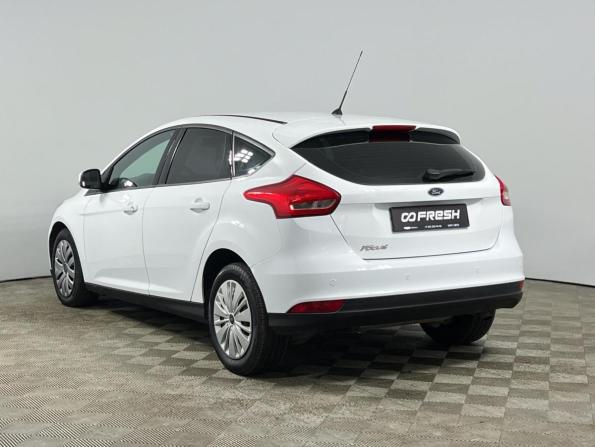 Ford Focus III с пробегом 2015 года, цена 985 000 рублей, 109050 км, хэтчбек, Автокод Объявления