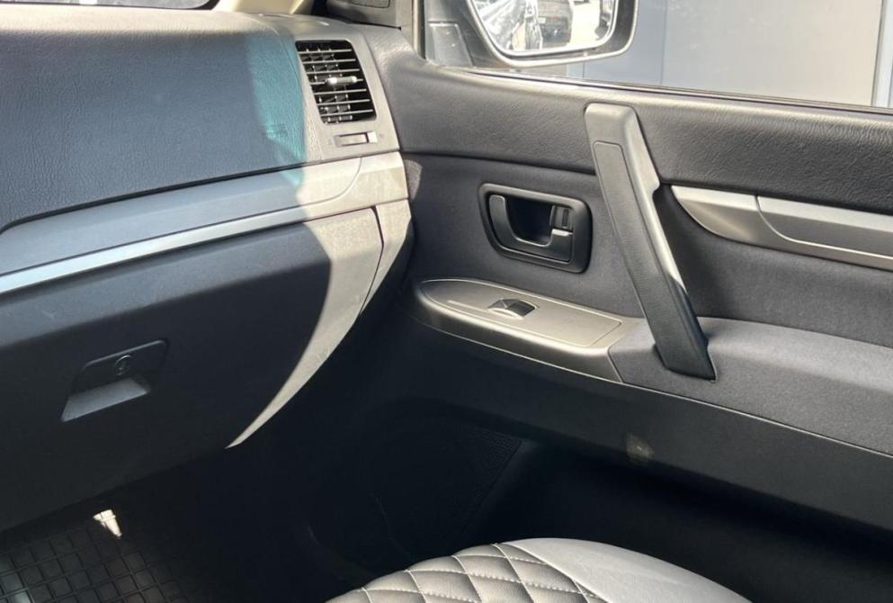 Mitsubishi Pajero IV Рестайлинг 1 Владимир  - изображение 15