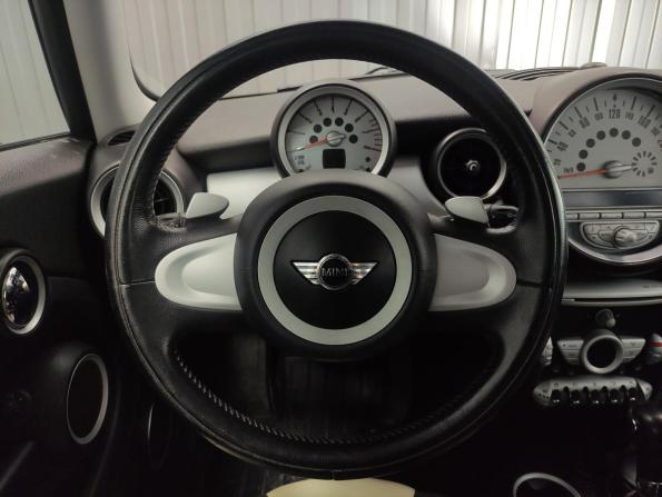 Mini Hatch II (R56) с пробегом 2008 года, цена 690 000 рублей, 101212 км, хэтчбек, Автокод Объявления