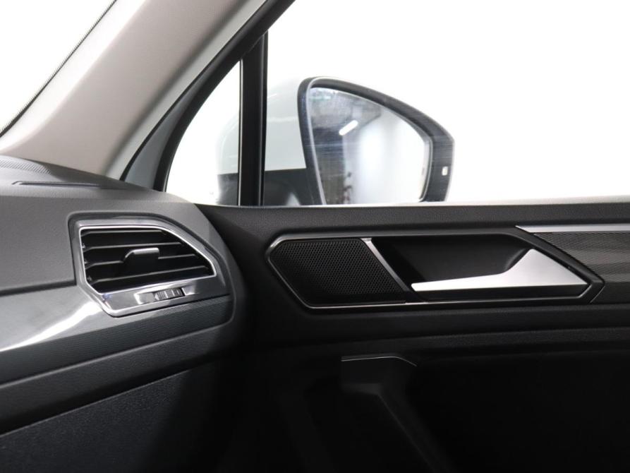 Volkswagen Tiguan II Москва  - изображение 21