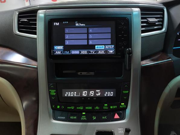 Toyota Alphard II с пробегом 2008 года, цена 2 290 000 рублей, 166449 км, минивэн, Автокод Объявления