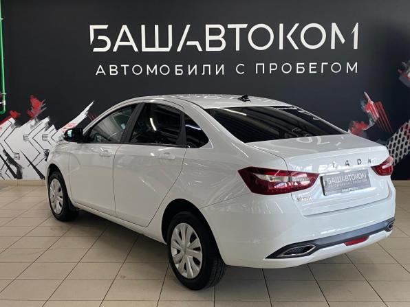 Lada (ВАЗ) Vesta I Рестайлинг (NG) с пробегом 2023 года, цена 1 299 000 рублей, 50212 км, седан, Автокод Объявления