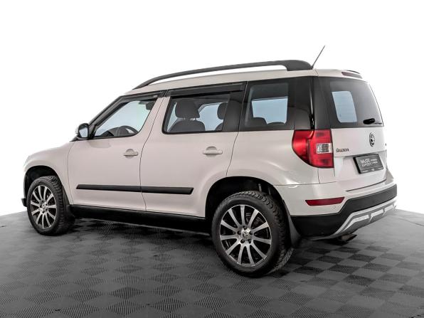 Skoda Yeti I Рестайлинг с пробегом 2015 года, цена 1 275 000 рублей, 112874 км, внедорожник, Автокод Объявления