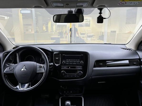 Mitsubishi Outlander III Рестайлинг 3 с пробегом 2019 года, цена 2 390 000 рублей, 81000 км, внедорожник, Автокод Объявления