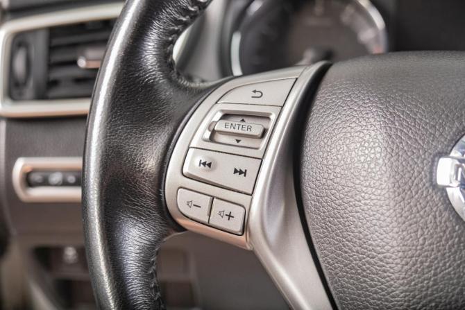 Nissan Qashqai II с пробегом 2018 года, цена 1 799 000 рублей, 166000 км, внедорожник, Автокод Объявления