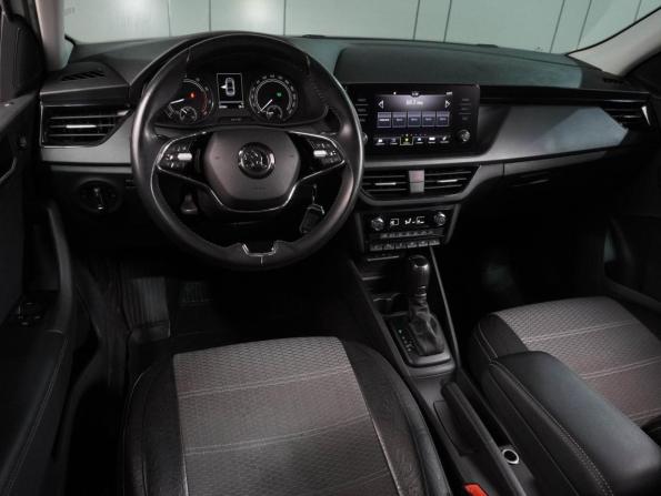 Skoda Rapid II с пробегом 2020 года, цена 1 679 000 рублей, 80984 км, лифтбек, Автокод Объявления