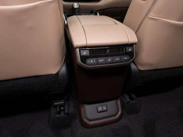 Toyota Highlander IV (XU70) с пробегом 2026 года, цена 6 000 000 рублей, 10 км, внедорожник, Автокод Объявления
