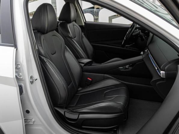 Hyundai Avante VII с пробегом 2020 года, цена 1 850 000 рублей, 96255 км, седан, Автокод Объявления
