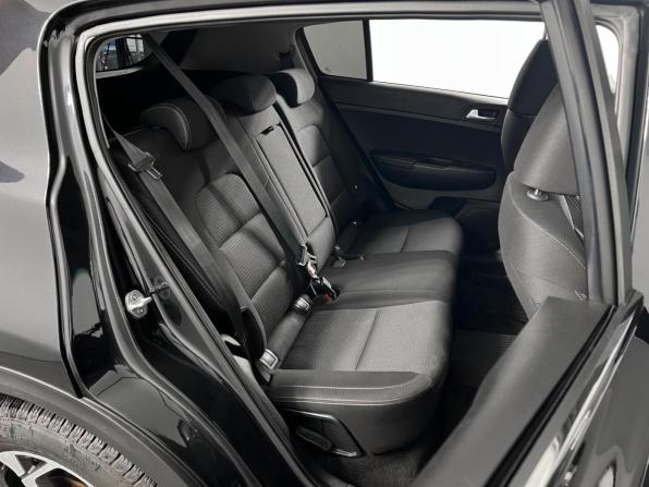 Kia Sportage IV Рестайлинг с пробегом 2020 года, цена 2 289 900 рублей, 99561 км, внедорожник, Автокод Объявления