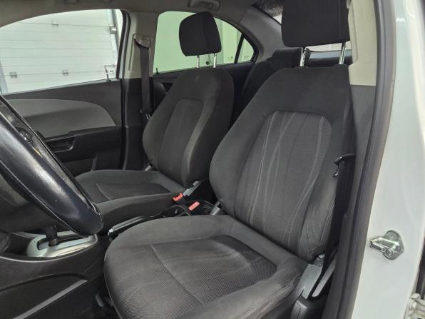 Chevrolet Aveo II с пробегом 2012 года, цена 899 000 рублей, 145000 км, седан, Автокод Объявления