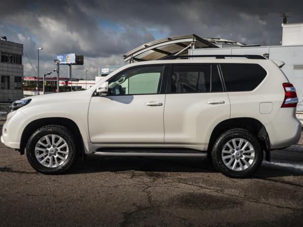 Toyota Land Cruiser Prado 150 Series Рестайлинг 1 с пробегом 2016 года, цена 4 288 000 рублей, 138101 км, внедорожник, Автокод Объявления