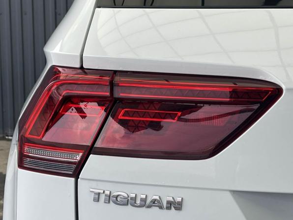 Volkswagen Tiguan II с пробегом 2018 года, цена 1 847 000 рублей, 193192 км, внедорожник, Автокод Объявления