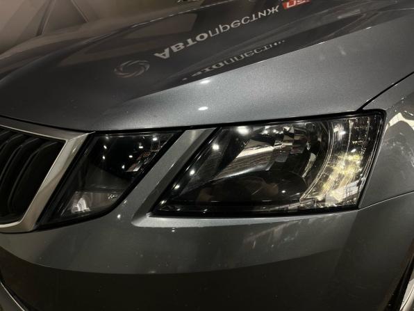 Skoda Octavia III (A7) Рестайлинг с пробегом 2018 года, цена 1 740 000 рублей, 157323 км, лифтбек, Автокод Объявления