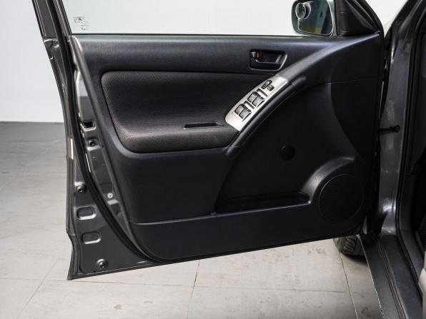 Pontiac Vibe I Рестайлинг с пробегом 2004 года, цена 590 000 рублей, 208732 км, хэтчбек, Автокод Объявления