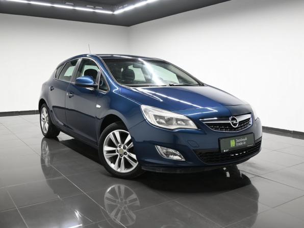 Opel Astra J с пробегом 2011 года, цена 695 000 рублей, 212002 км, хэтчбек, Автокод Объявления