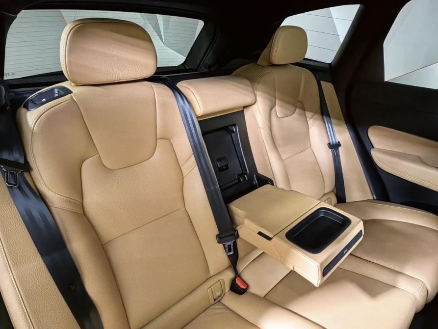 Volvo XC60 II Москва  - изображение 17