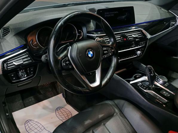 BMW 5 серии VII (G30/G31/G38) с пробегом 2017 года, цена 2 600 000 рублей, 160990 км, седан, Автокод Объявления