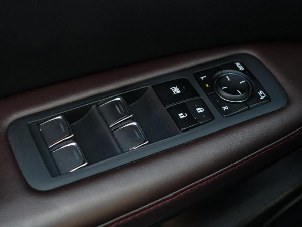 Lexus RX IV Рестайлинг с пробегом 2020 года, цена 5 750 000 рублей, 30323 км, внедорожник, Автокод Объявления