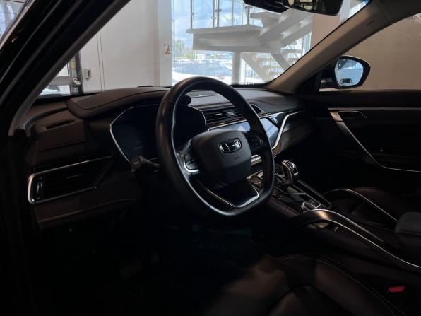 Geely Atlas Pro с пробегом 2023 года, цена 1 920 000 рублей, 82398 км, внедорожник, Автокод Объявления