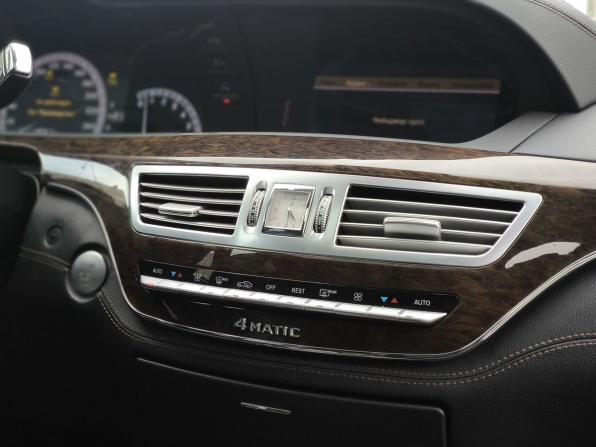 Mercedes-Benz S-Класс V (W221) Рестайлинг с пробегом 2012 года, цена 1 459 000 рублей, 233415 км, седан, Автокод Объявления