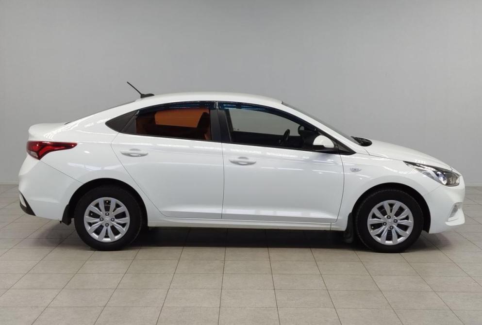 Hyundai Solaris I Рестайлинг Саратов  - изображение 4