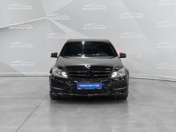 Mercedes-Benz C-Класс III (W204) Рестайлинг с пробегом 2012 года, цена 1 550 000 рублей, 140000 км, седан, Автокод Объявления