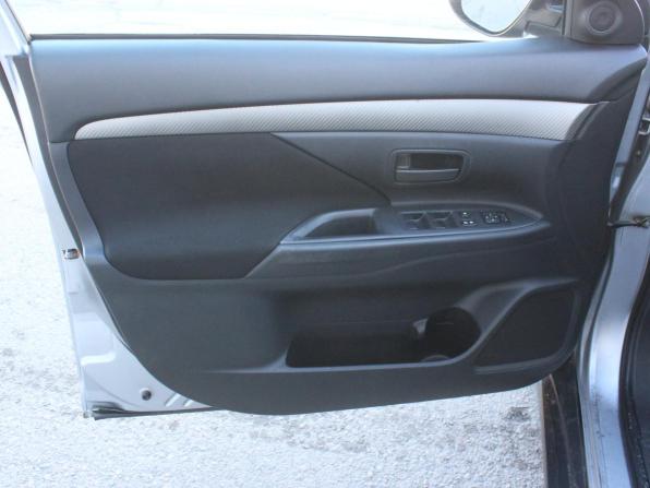 Mitsubishi Outlander III с пробегом 2012 года, цена 967 000 рублей, 256217 км, внедорожник, Автокод Объявления