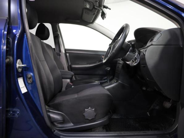Toyota Corolla IX (E120 E130) с пробегом 2002 года, цена 369 000 рублей, 327617 км, хэтчбек, Автокод Объявления