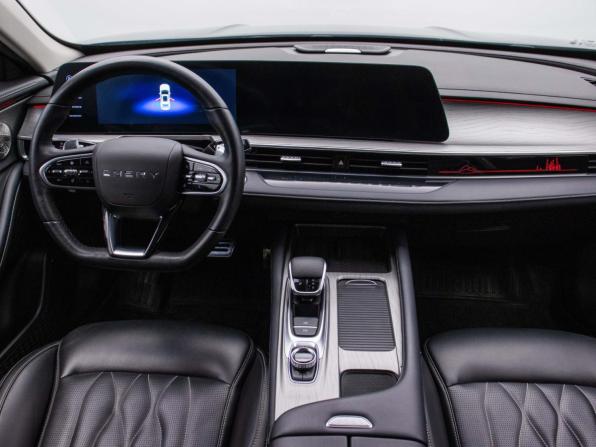 Chery Arrizo 8 с пробегом 2023 года, цена 2 025 000 рублей, 31000 км, седан, Автокод Объявления