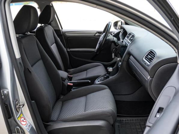 Volkswagen Golf VI с пробегом 2010 года, цена 700 000 рублей, 215557 км, хэтчбек, Автокод Объявления