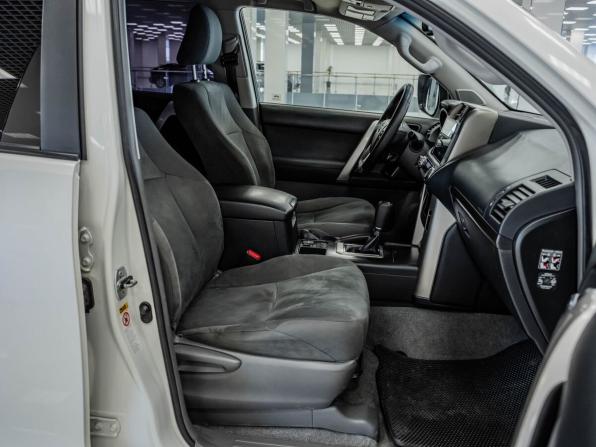 Toyota Land Cruiser Prado 150 Series с пробегом 2013 года, цена 3 136 000 рублей, 211601 км, внедорожник, Автокод Объявления