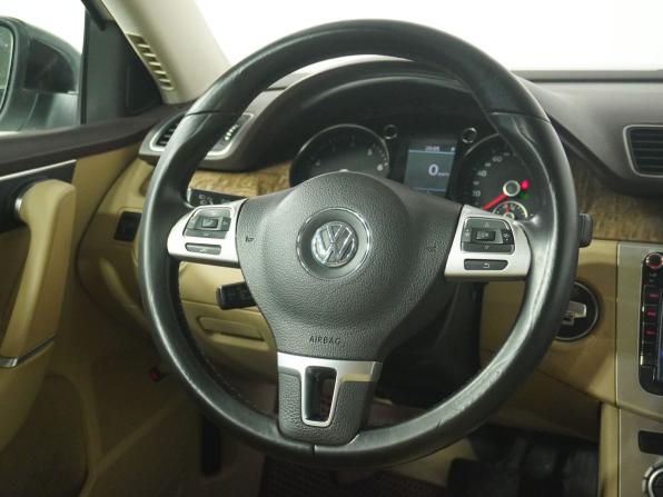 Volkswagen Passat B7 с пробегом 2012 года, цена 1 078 000 рублей, 146500 км, седан, Автокод Объявления