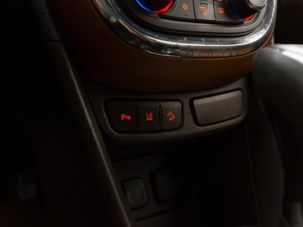 Opel Mokka I с пробегом 2013 года, цена 1 340 000 рублей, 97600 км, внедорожник, Автокод Объявления