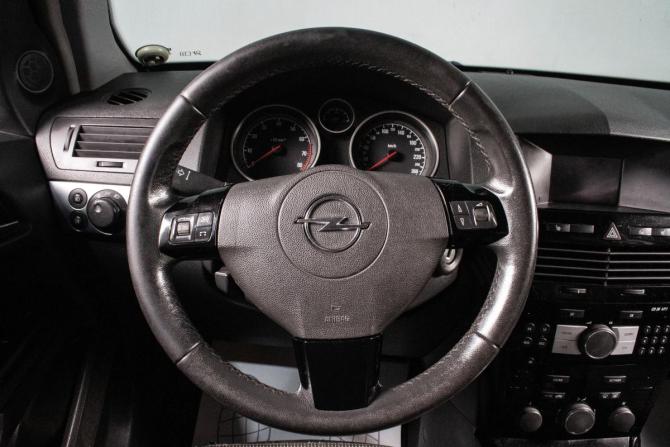 Opel Astra H Рестайлинг с пробегом 2008 года, цена 399 000 рублей, 259000 км, хэтчбек, Автокод Объявления