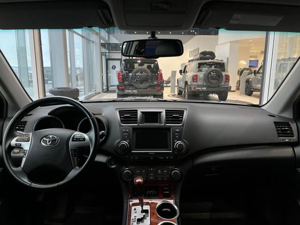 Toyota Highlander II (XU40) Рестайлинг с пробегом 2011 года, цена 2 295 000 рублей, 83830 км, внедорожник, Автокод Объявления