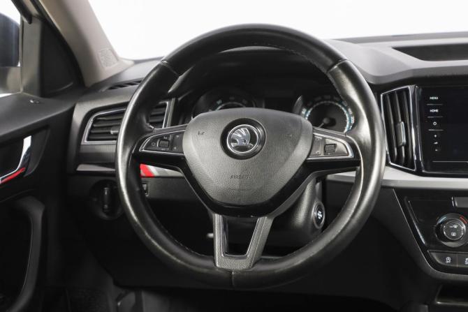 Skoda Kamiq I с пробегом 2022 года, цена 2 449 000 рублей, 44000 км, внедорожник, Автокод Объявления