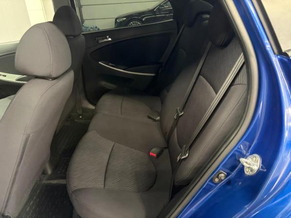 Hyundai Solaris I с пробегом 2013 года, цена 897 000 рублей, 102518 км, хэтчбек, Автокод Объявления