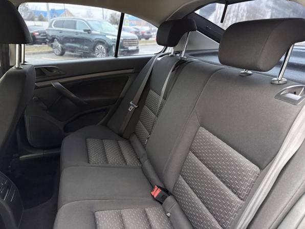 Skoda Octavia II (A5) Рестайлинг с пробегом 2012 года, цена 649 900 рублей, 255665 км, лифтбек, Автокод Объявления