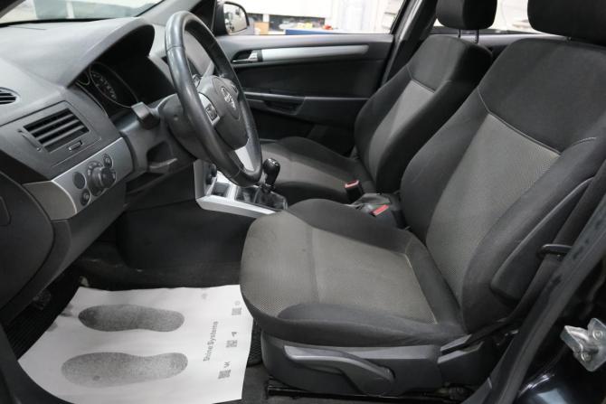 Opel Astra H Рестайлинг с пробегом 2014 года, цена 559 000 рублей, 165000 км, хэтчбек, Автокод Объявления