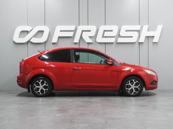 Ford Focus II Рестайлинг с пробегом 2010 года, цена 579 000 рублей, 226330 км, хэтчбек, Автокод Объявления