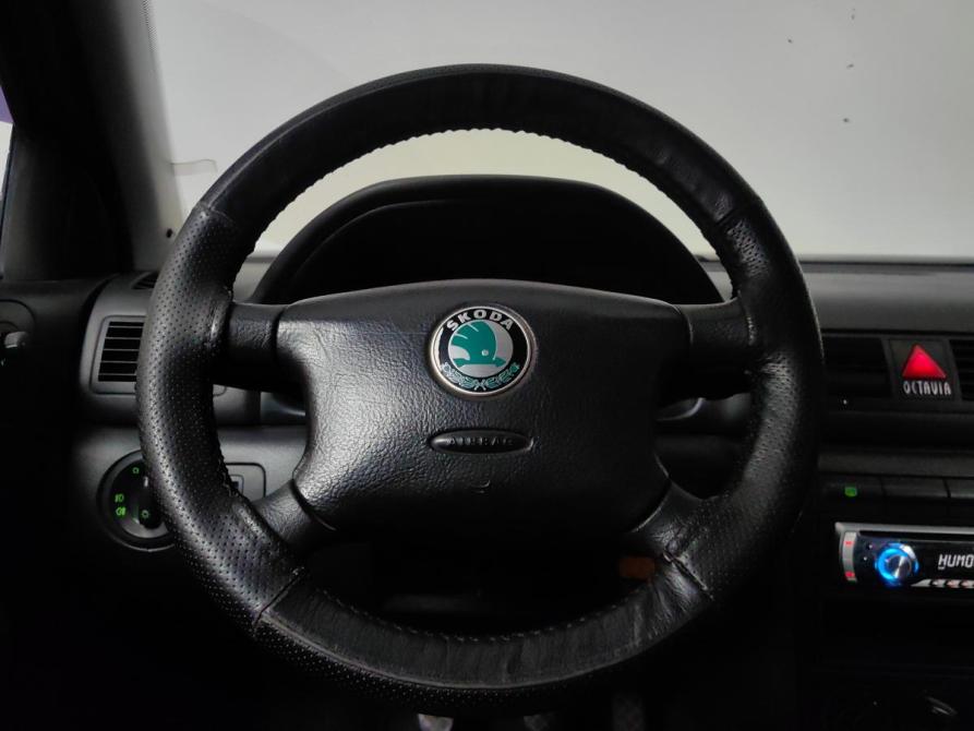 Skoda Octavia I (A4) Рестайлинг Москва  - изображение 13
