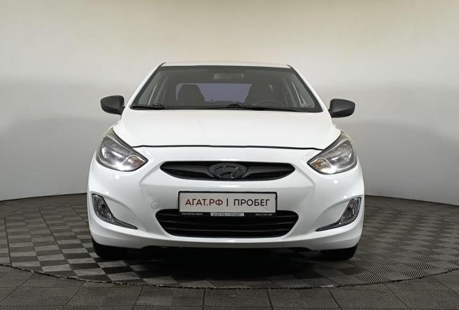 Hyundai Solaris I с пробегом 2013 года, цена 820 000 рублей, 121330 км, седан, Автокод Объявления