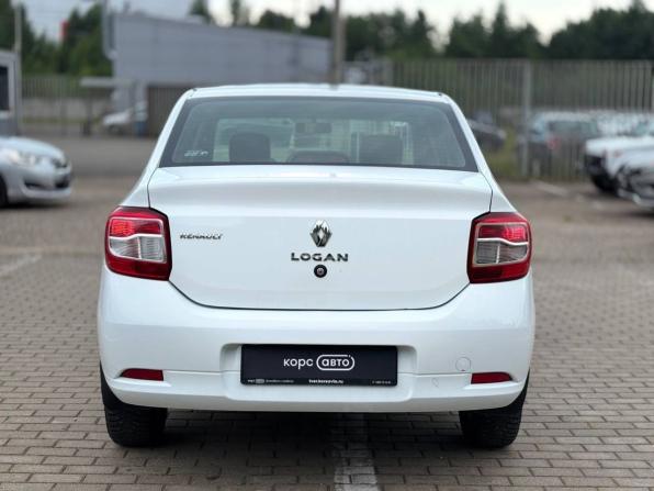 Renault Logan II с пробегом 2015 года, цена 672 000 рублей, 218089 км, седан, Автокод Объявления