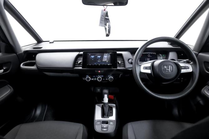 Honda Fit IV с пробегом 2022 года, цена 1 410 000 рублей, 51060 км, хэтчбек, Автокод Объявления
