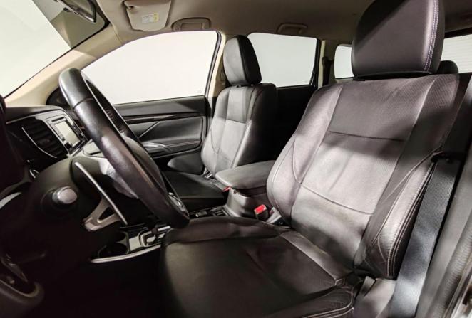 Mitsubishi Outlander III Рестайлинг 2 с пробегом 2017 года, цена 1 680 000 рублей, 271600 км, внедорожник, Автокод Объявления