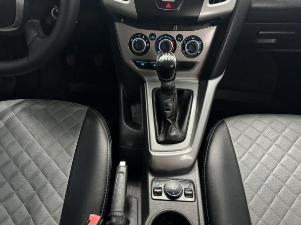 Ford Focus III с пробегом 2012 года, цена 700 000 рублей, 209524 км, хэтчбек, Автокод Объявления